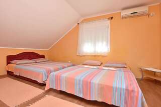 Апартаменты Apartments Kujacic Херцег-Нови Стандартный номер-студио-2