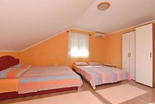 Апартаменты Apartments Kujacic Херцег-Нови Стандартный номер-студио-13