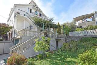 Апартаменты Apartments Kujacic Херцег-Нови-5